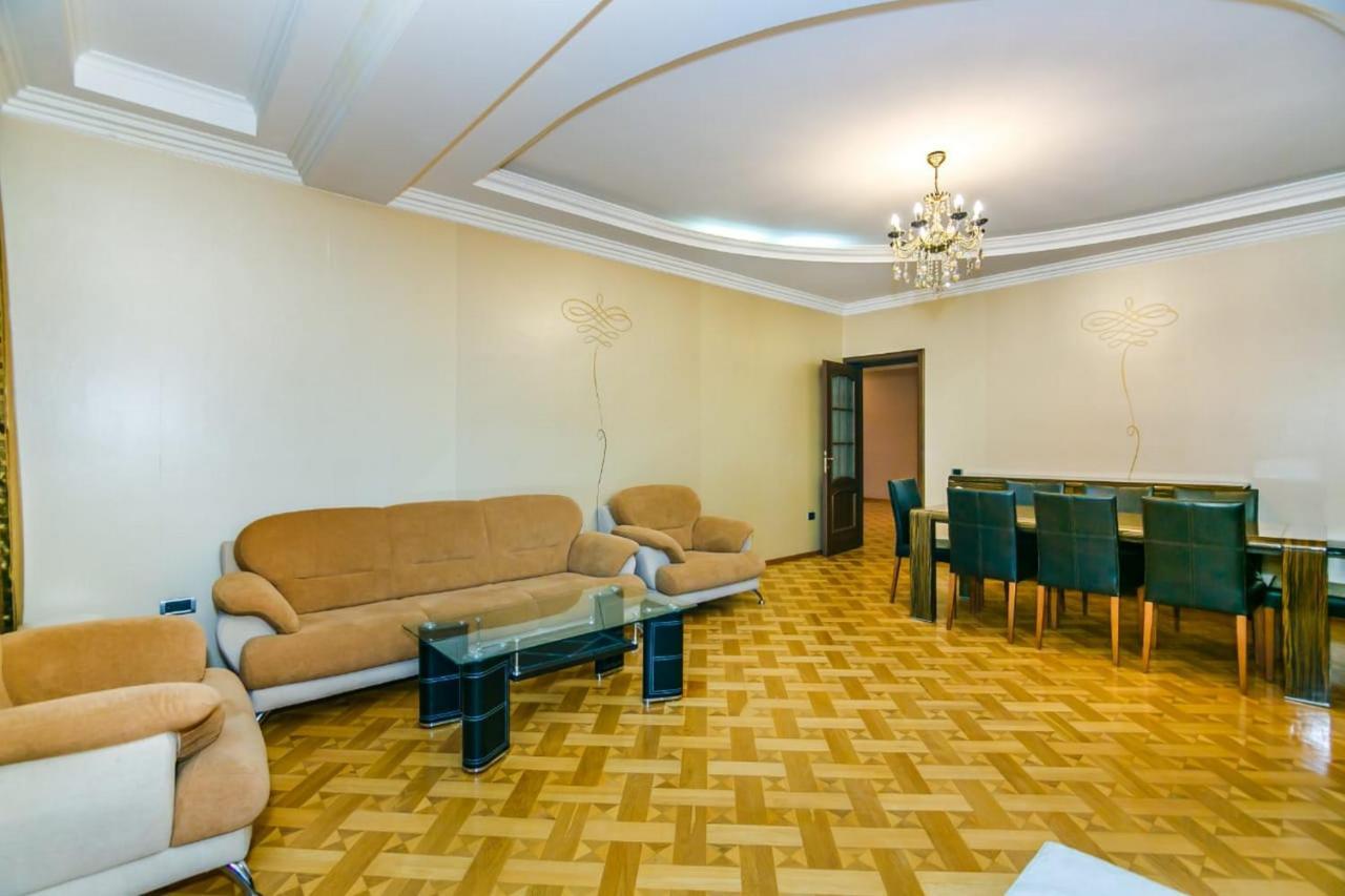 באקו Vip Apartment Number One מראה חיצוני תמונה
