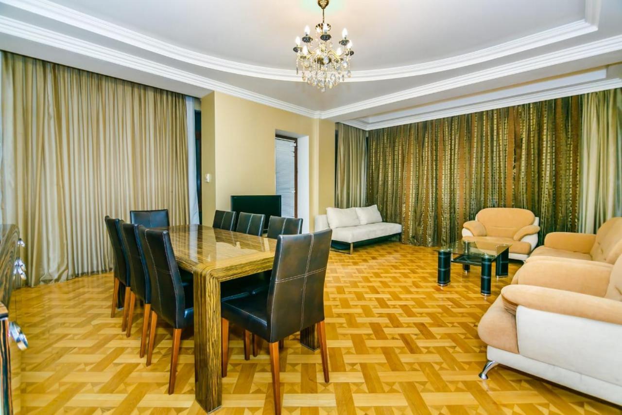 באקו Vip Apartment Number One מראה חיצוני תמונה