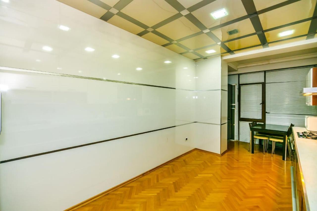 באקו Vip Apartment Number One מראה חיצוני תמונה